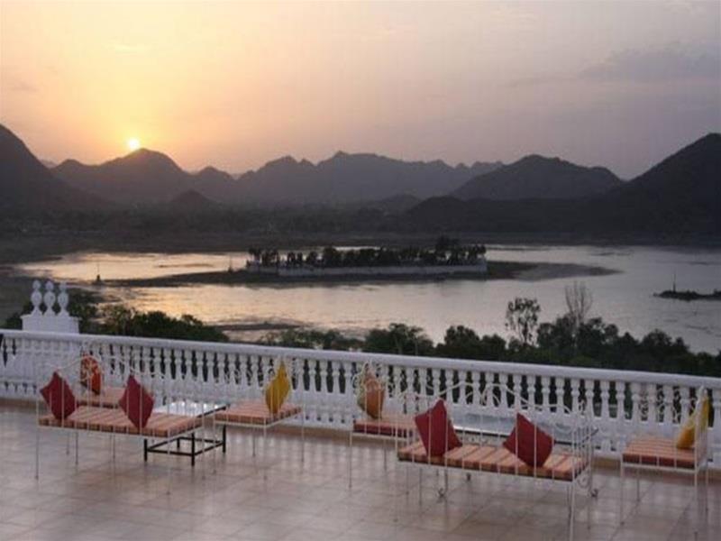 Hotel Hilltop Palace Udaipur Dış mekan fotoğraf